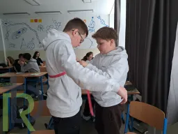 Skús, Skúmaj, Spoznaj